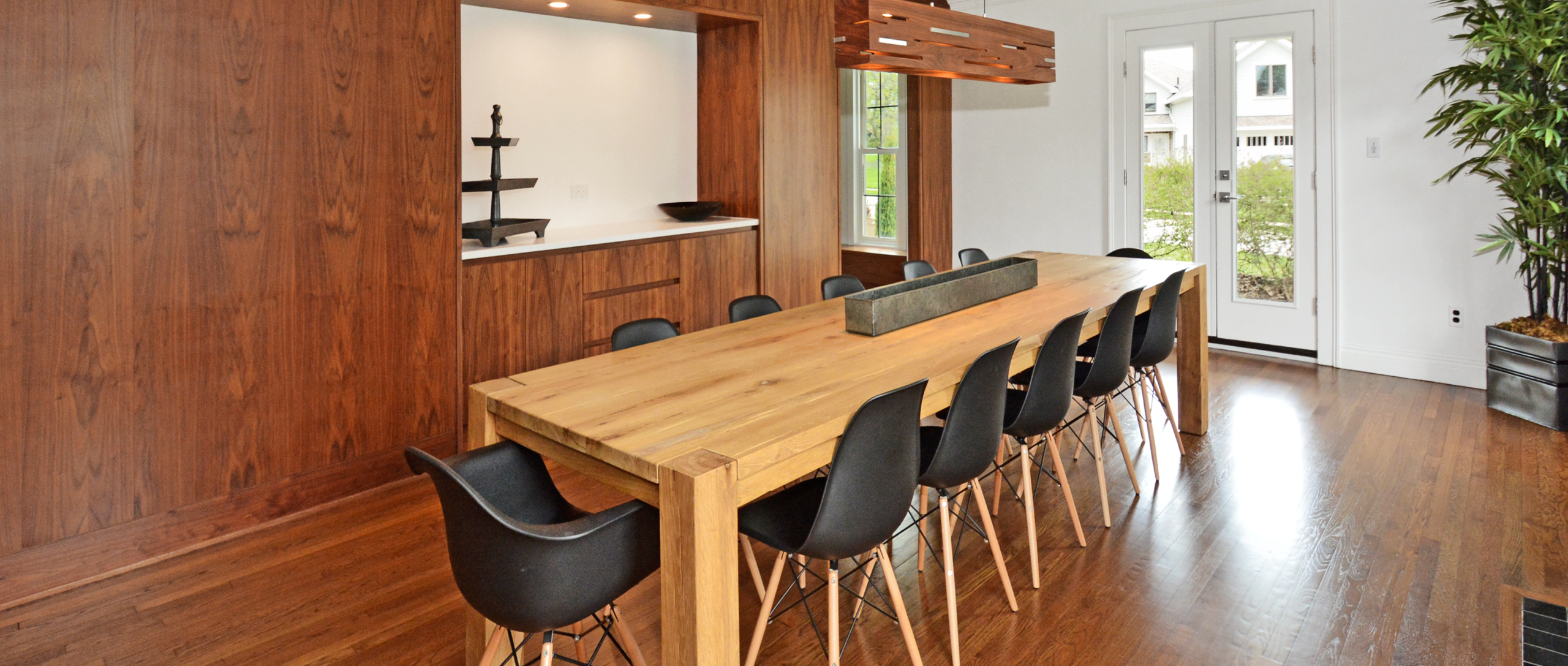 evergreen-portfolio-kensington-modern-revival-interior-DR-dining-room-wide-BANNER