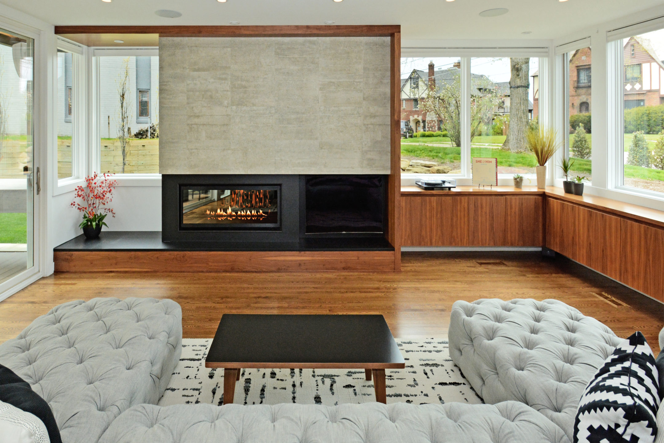 evergreen-portfolio-kensington-modern-revival-interior-LR-living-room-wide